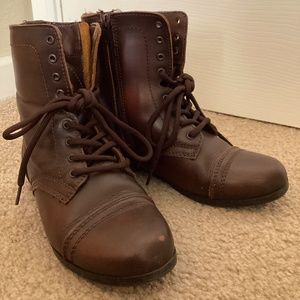 Steve Madden Troopa Boots